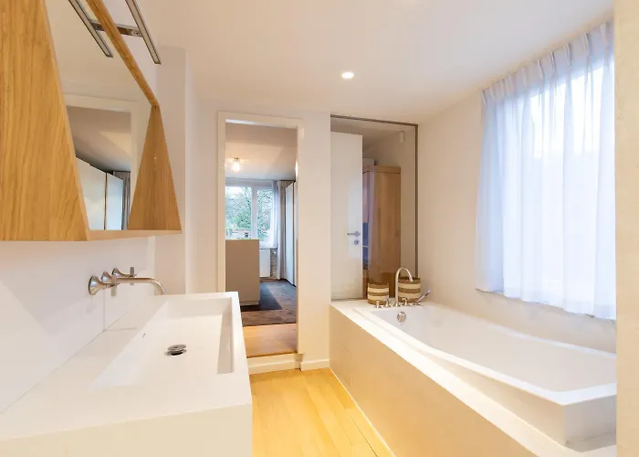 Louvrex 78 Apartment *